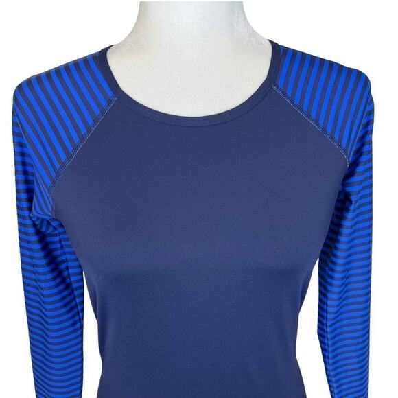 Athleta Womens Navy Fitted Rashguard Top Crewneck Long Raglan Sleeve Size Small - Picture 4 of 7